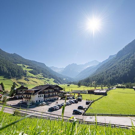 Hotel Bacher Rein in Taufers Exterior foto
